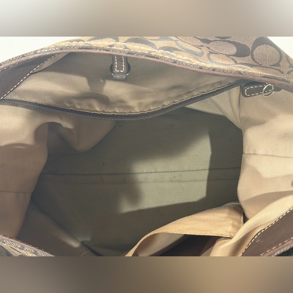Coach large Signature Canvas Shoulder Bag dark brown jacquard with leather trim. - Picture 6 of 8